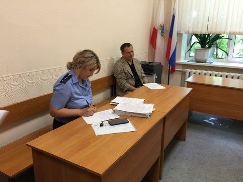 Суд отказал Москалевой и Лукьянову в рассмотрении протокола по месту жительства