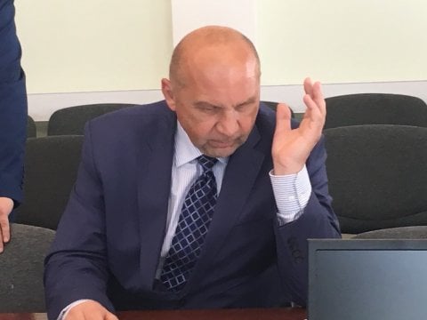 Саратовский депутат потребовал решить вопрос с разрешением на купание в Затоне в этом году