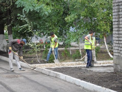 Пугачевская администрация заключила бессрочный девятимиллионный контракт на ремонт дворов