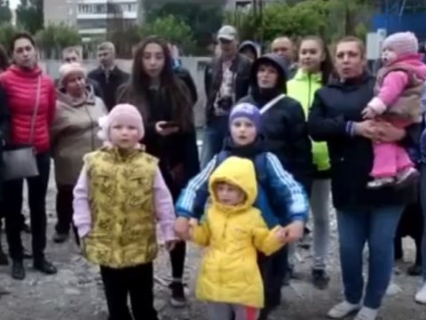Саратовские обманутые дольщики ЖК «Астраханский» продолжают жаловаться Путину