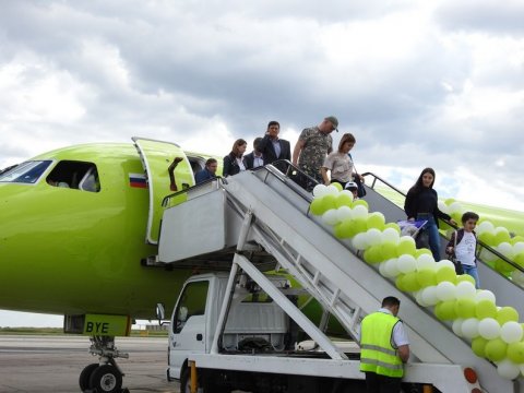 В саратовский аэропорт прилетел первый борт авиакомпании S7 Airlines