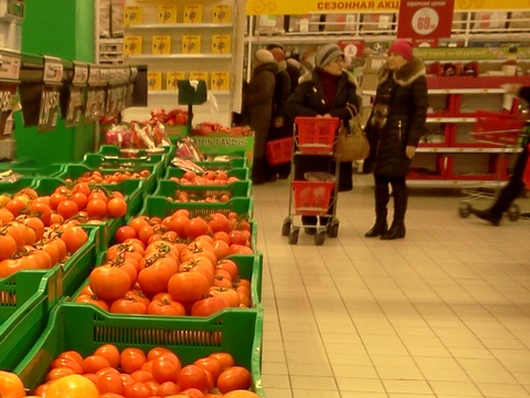 «Ромир»: Россияне все сильнее экономят в магазинах