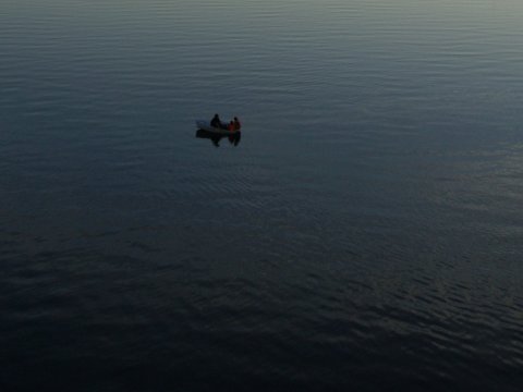 Житель Саратова пытался утопить пожилых соседей по даче