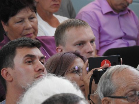 Ландо попытался обезопасить Баталину от вопросов сторонника Навального