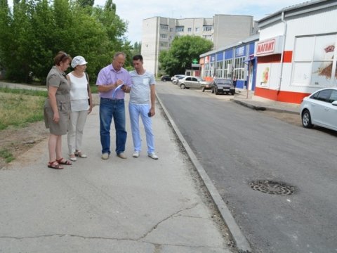 Балаковские общественники нашли недостатки на отремонтированных городских дорогах