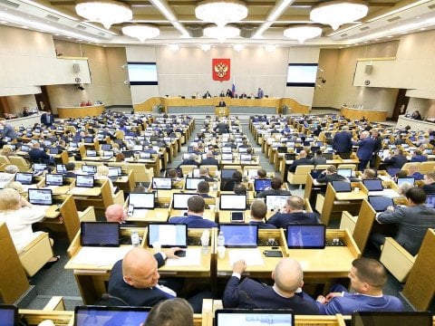 Законопроект о повышении НДС одобрен Госдумой в первом чтении 