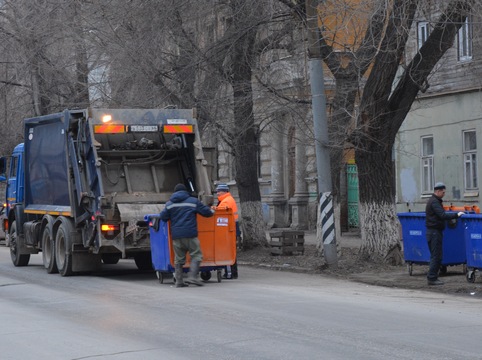 В области демонтируют мусорные контейнеры «Мехуборки»