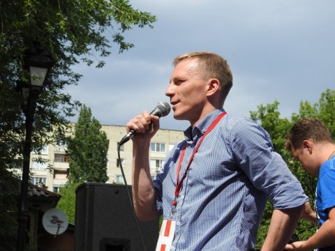 На координатора саратовского штаба Навального опять требуют завести уголовное дело из-за слов о Путине