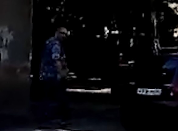 ДТП в Энгельсе. Агрессивный водитель Escalade с молотком попал на видео