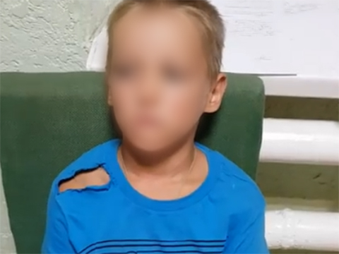 На избившего детей жителя Энгельса составили административный протокол