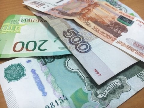 Доходы россиян за месяц снизились на пять процентов