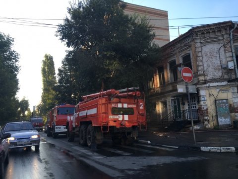 В нежилом доме на улице Рахова сгорели трое мужчин