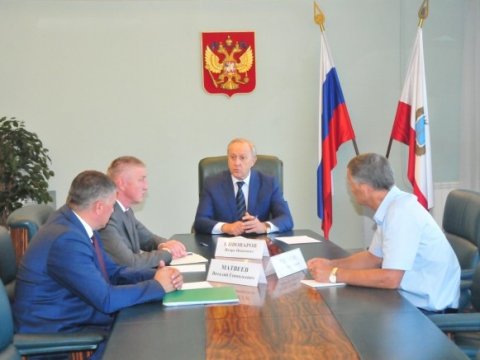 Радаев поручил Пивоварову и Чепрасову вернуть распроданные соцобъекты Вольска