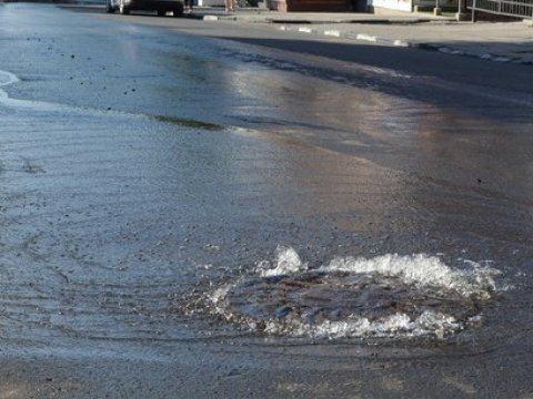 На семи улицах в Заводском районе отключили воду