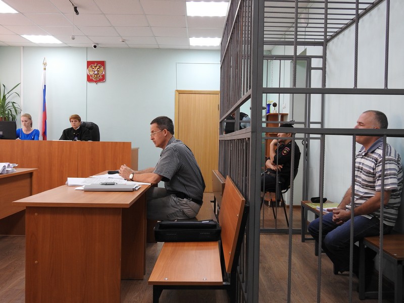 В суде рассказали, как высокопоставленный саратовский полицейский принимал взятки