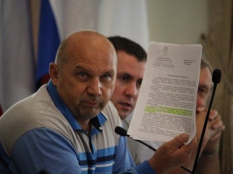 Депутаты раскритиковали мэрию Саратова из-за незаконных ларьков и кафе