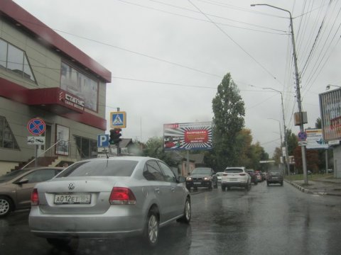 Саратовских водителей не предупредили о двустороннем движении на участке Соколовой