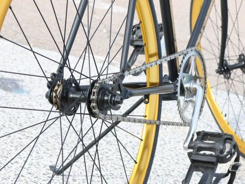 В Балакове двенадцатилетний велосипедист попал под колеса иномарки