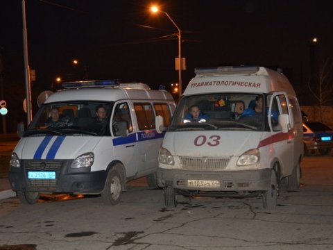Три девочки пострадали в опрокинувшейся машине под Пугачевом