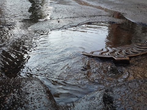 Жители квартала в Заводском районе остались без воды