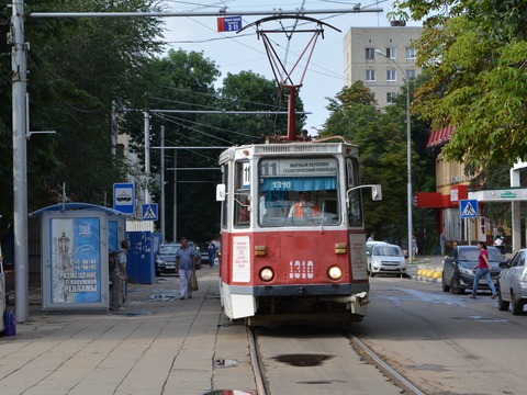 Перед началом рабочего дня в Саратове встали трамваи №11