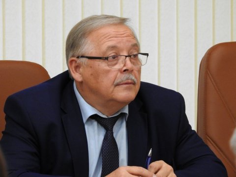 Замминистра финансов Саратовской области пошутил про банкротство региона