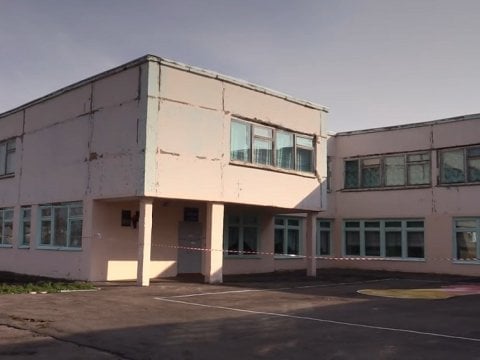 Ртищевскую школу с обвалившимися полами признали непригодной для эксплуатации