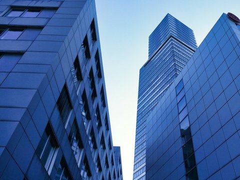 Саратовскому предпринимателю запретили застраивать участок в центре города