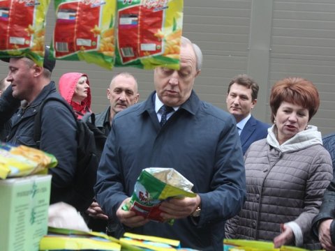 Губернатор назвал успехом производство кукурузных палочек в Саратовской области