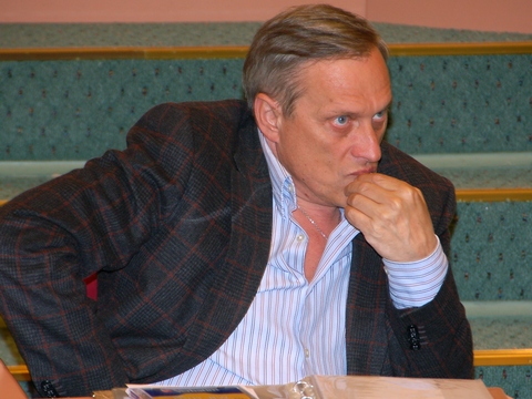 «Самый бесполезный» саратовский депутат Госдумы готов отказаться от надбавки к пенсии