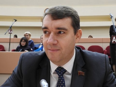 Анидалов предложил лишить Общественную палату Саратовской области здания