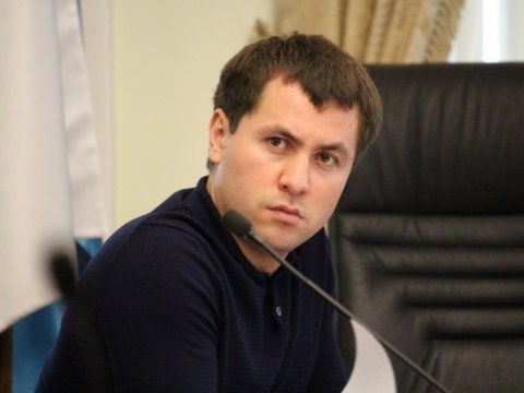 Депутат требует исключить из правил благоустройства понятие «мебель»