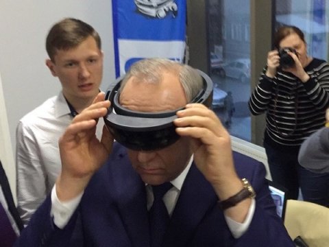 На Гражданском форуме Радаеву показали виртуальную реальность