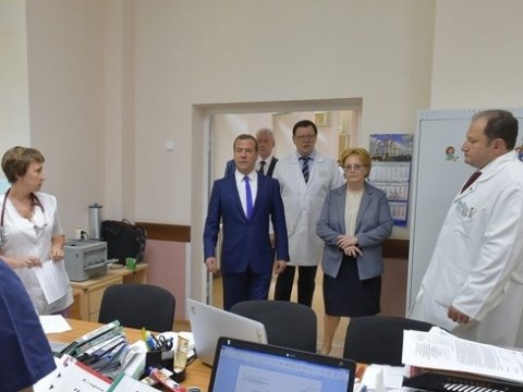 Медведев дополнил федеральный перечень орфанных болезней пятью названиями