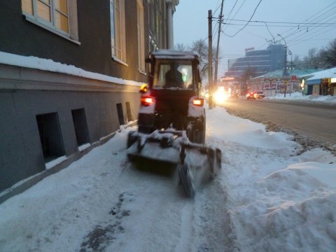 Радаев недоволен уборкой снега в Саратовской области