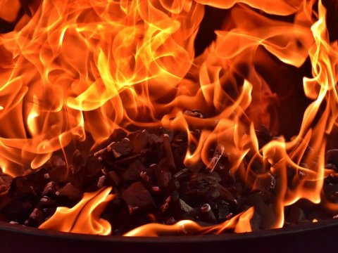 В Балашове на пожаре погиб пьяный курильщик