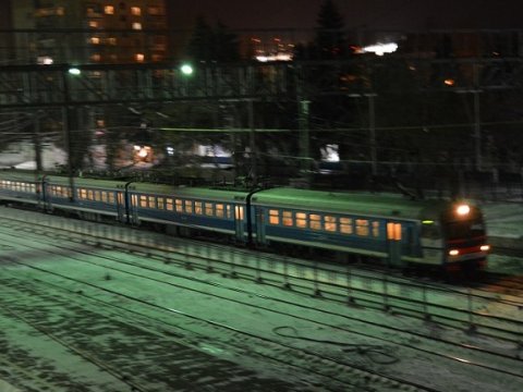 Под Саратовом два часа стояли поезда до Адлера, Петербурга и Астрахани