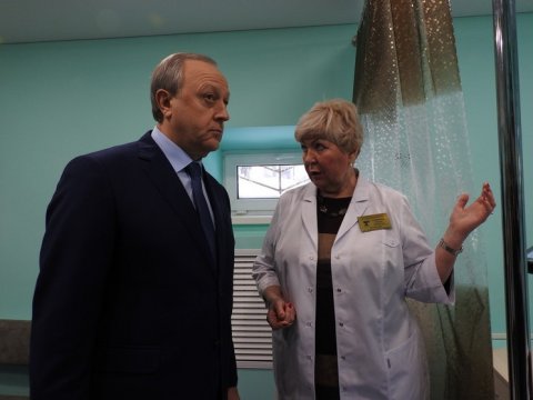Радаев остался доволен изменениями в саратовской детской поликлинике