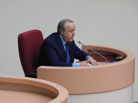 Радаев ушел от обсуждения закрытия детских больниц благодаря волне «телефонных терактов»