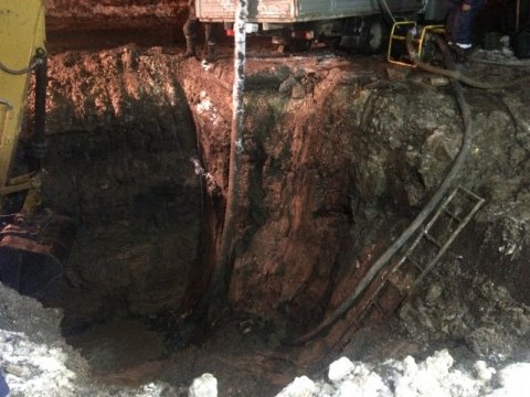 МЧС: Коммунальная авария в Энгельсе ликвидирована к пяти утра