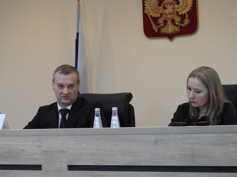 Глава саратовского арбитража рассказал о высоких зарплатах в суде