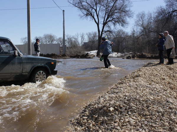 Не занесло – так смоет. 13 тысяч жителей Саратовской области могут пострадать от паводка 