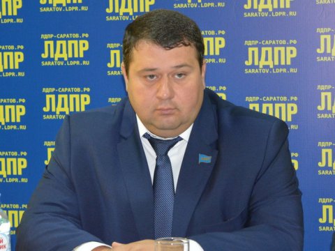 Депутатов Саратовской облдумы хотят обязать отчитываться за полученную зарплату