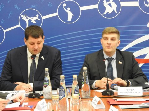 Губернатор и профильный зампред проигнорировали коллегию минспорта Саратовской области