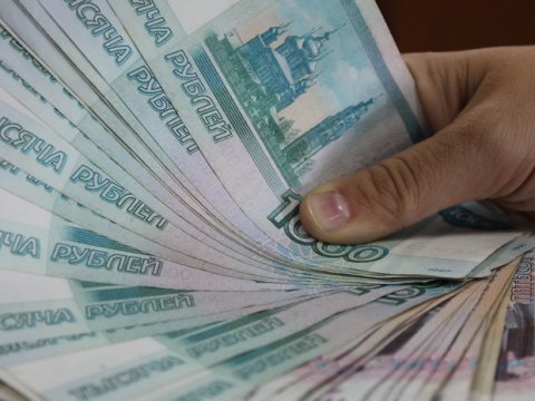 Предприятие облправительства задолжало работникам 1,8 миллиона рублей