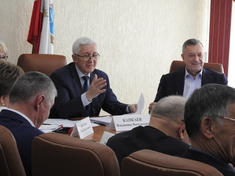 Бюджетный комитет Саратовской областной думы обзавелся тремя зампредами