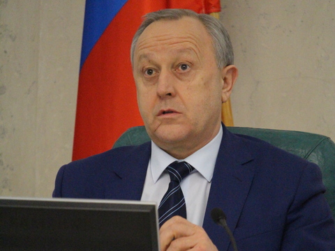 Губернатор Радаев не уволил ни одного подчиненного «в связи с утратой доверия»