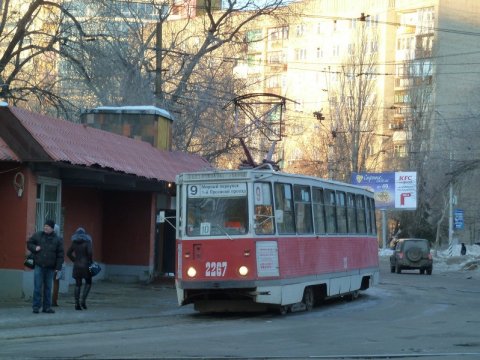 В Саратове приостановят движение трамвая №9 из-за угрозы обрушения грунта под рельсами