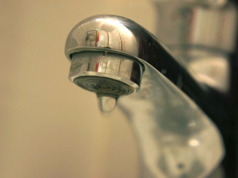 Десятки домов в Саратове до полуночи останутся без воды