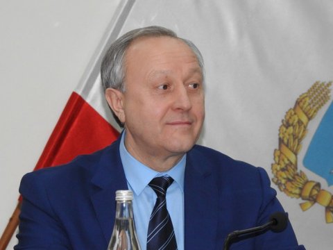 Саратовский губернатор согласился встретиться с голодающими родителями